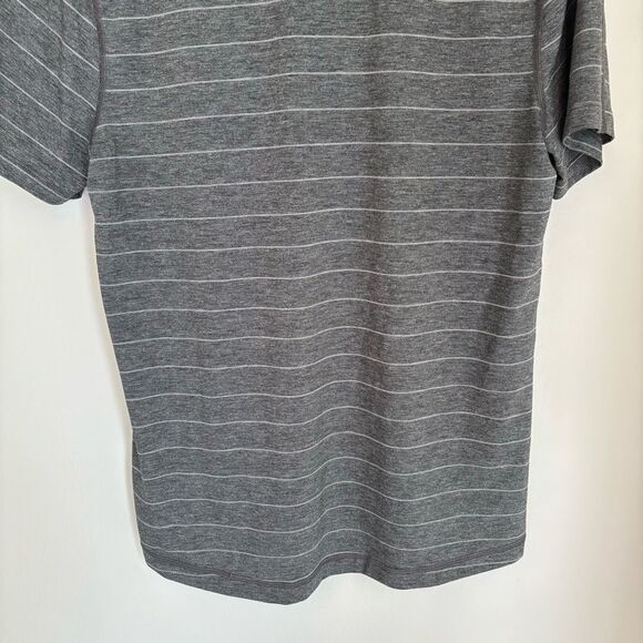Lululemon Men’s Evolution gray heathered stripped golf polo size medium - EUC! - Picture 12 of 12
